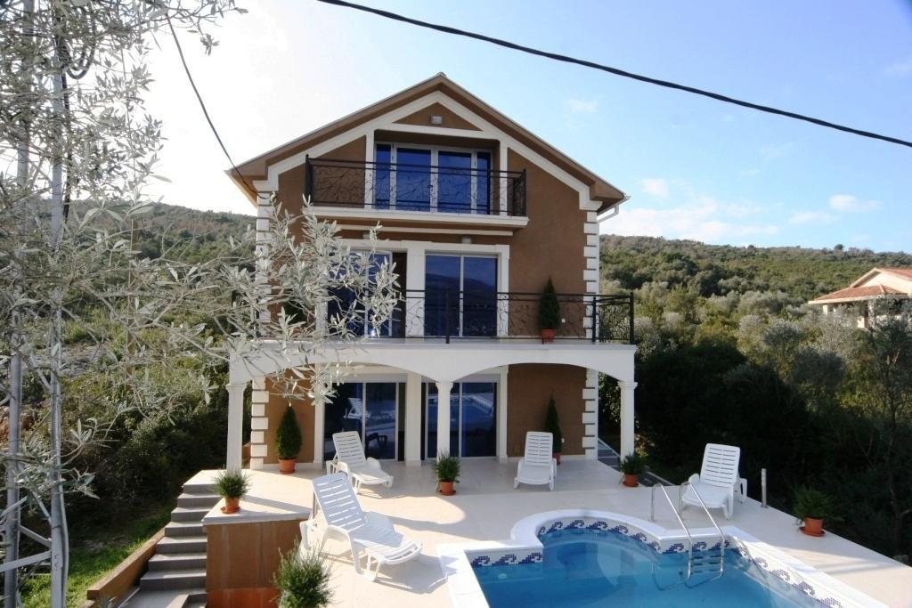 Villa 티바트 외부 사진