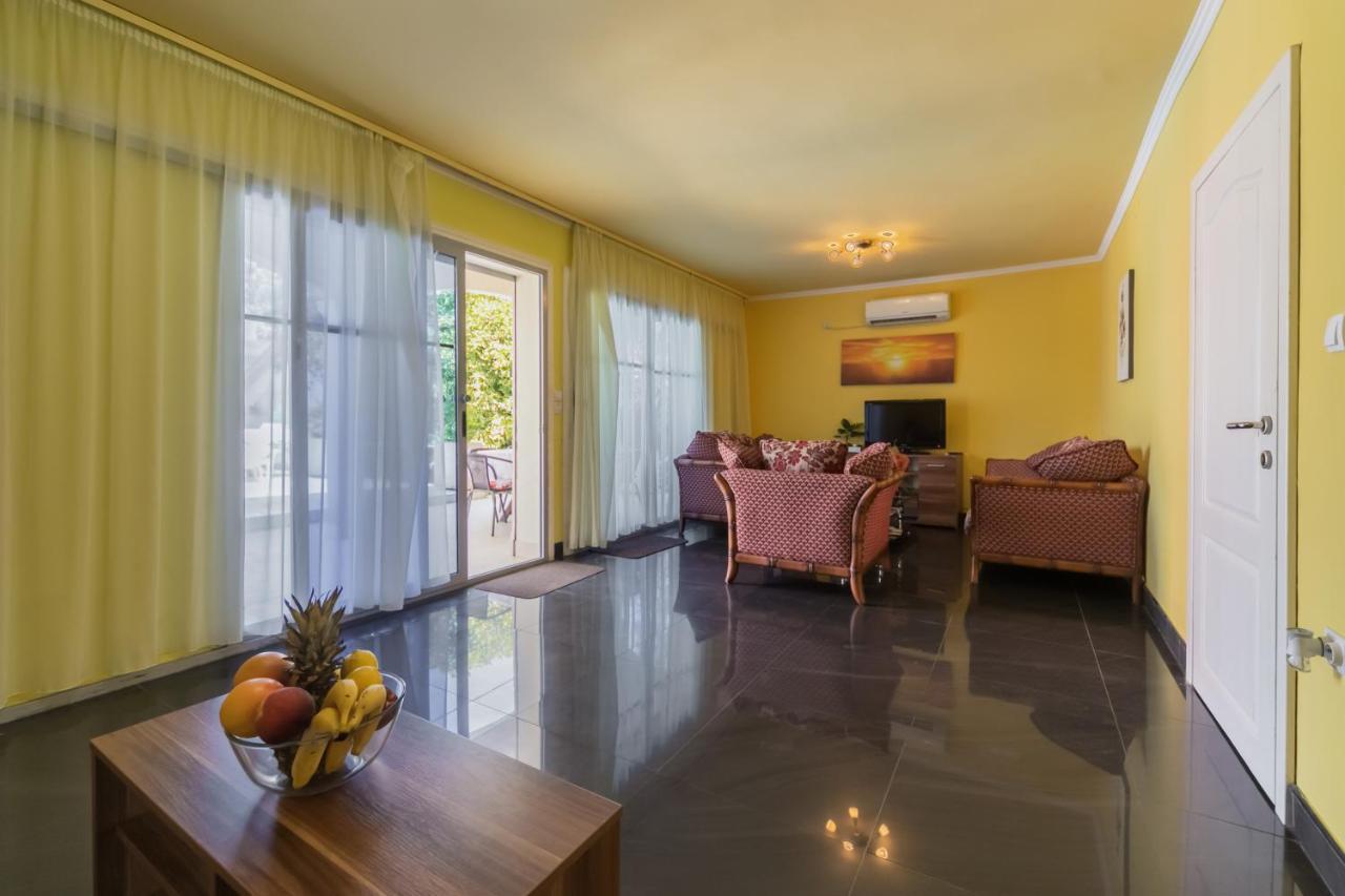 Villa 티바트 외부 사진