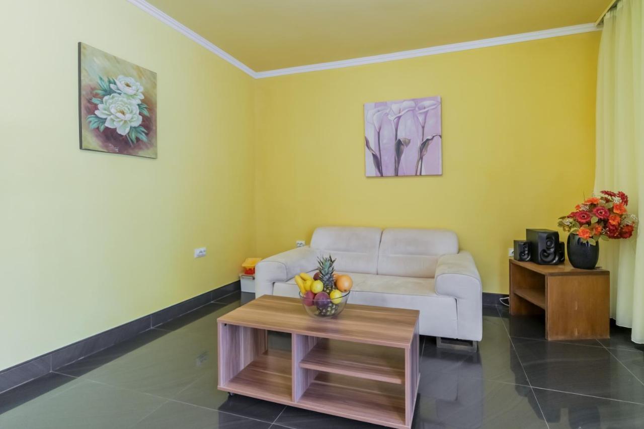 Villa 티바트 외부 사진
