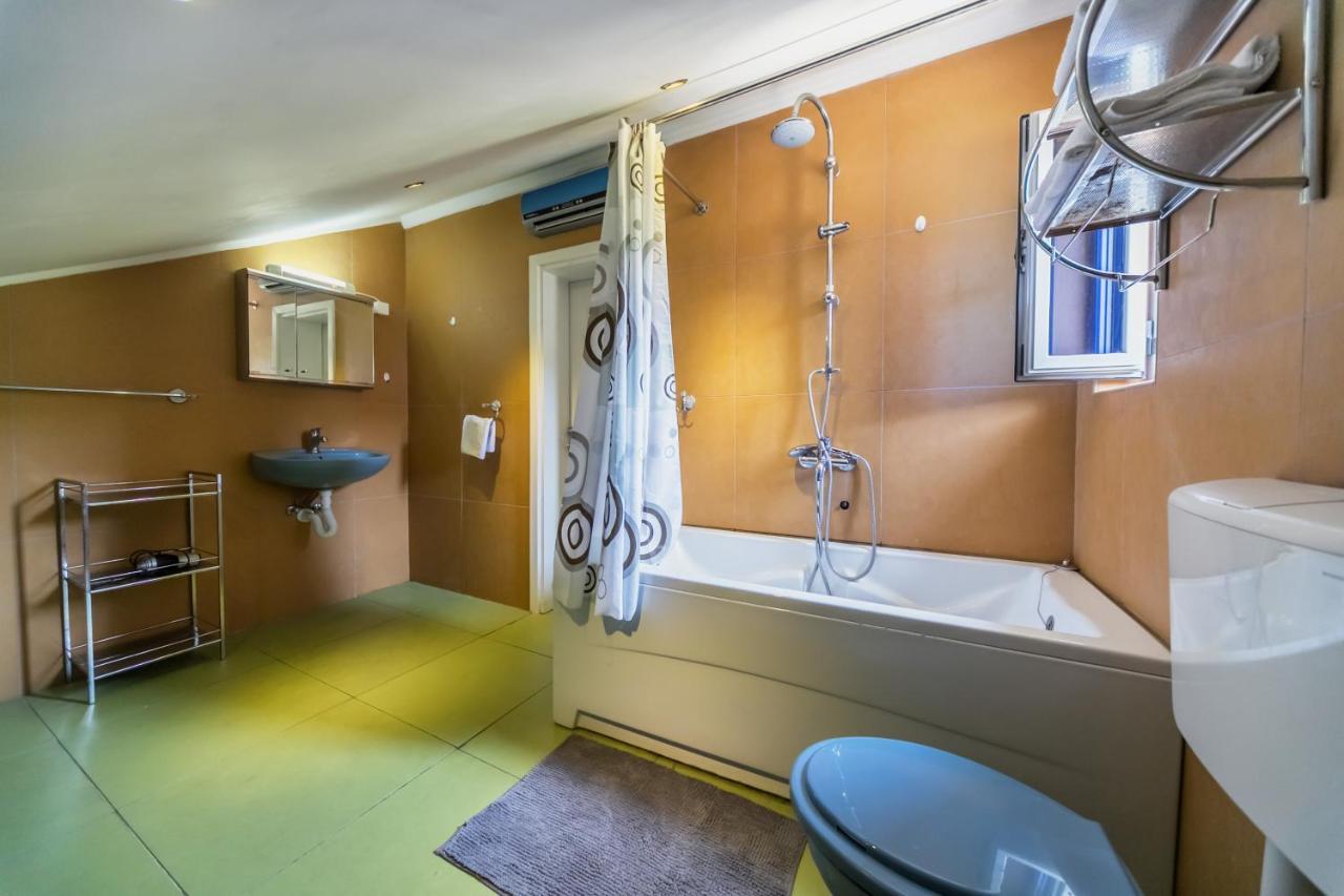 Villa 티바트 외부 사진